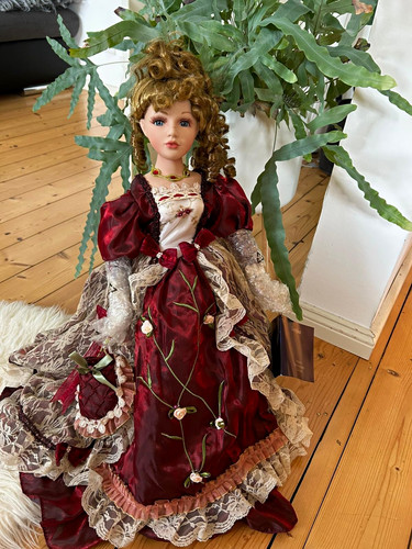 Porzellanpuppe jolande - porzellanpuppe,